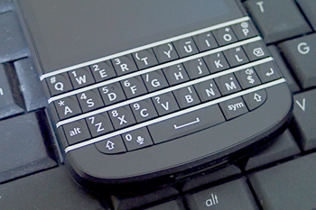BlackBerry-Q10-(10).png